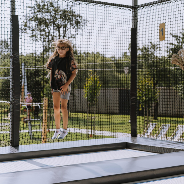 BABYLAND - exteriér