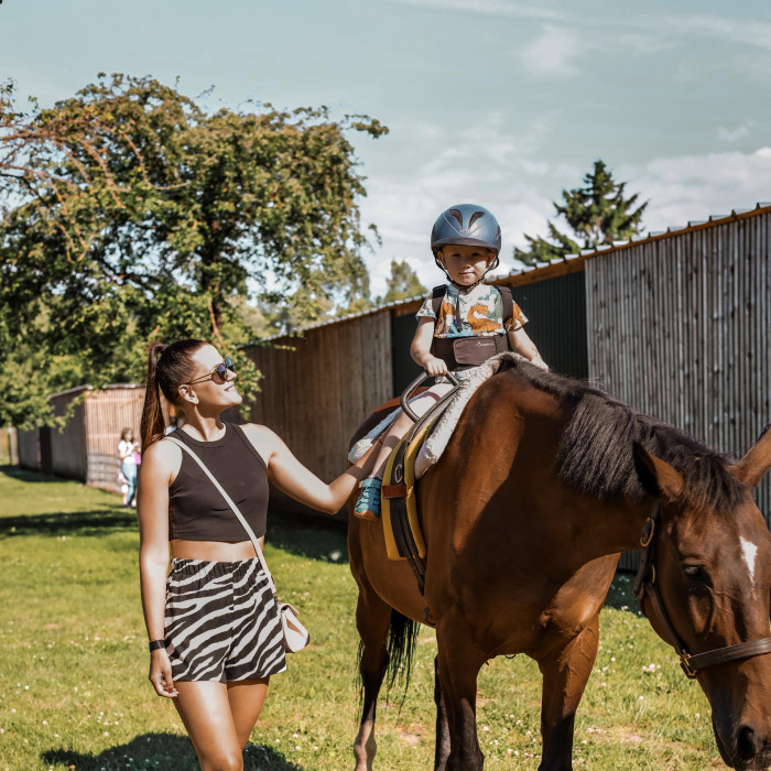 BABYLAND - exteriér