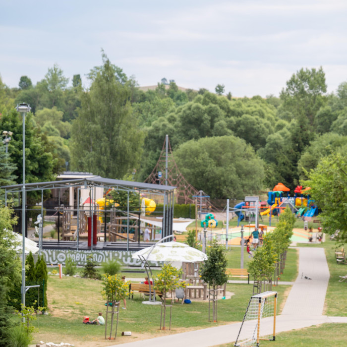 BABYLAND - exteriér